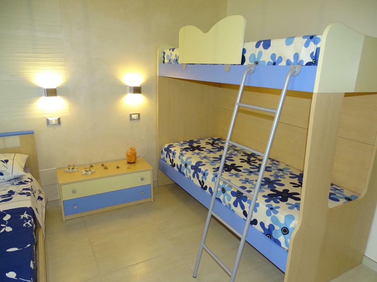 Linda Casa Vacanze Felline ภายนอก รูปภาพ
