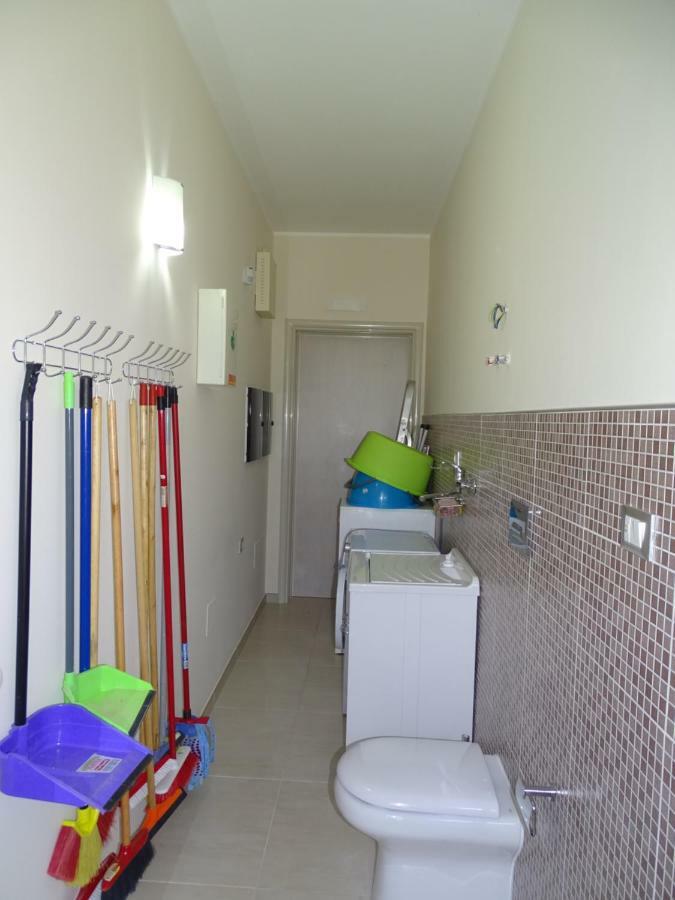 Linda Casa Vacanze Felline ภายนอก รูปภาพ