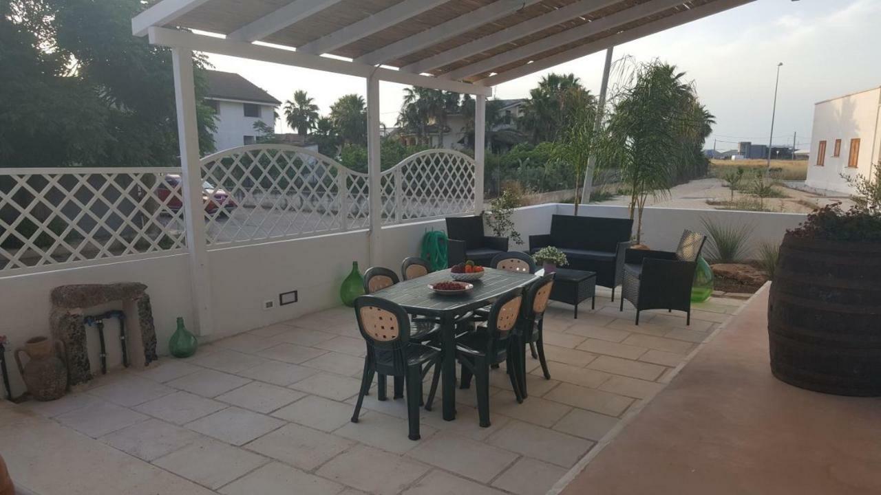 Linda Casa Vacanze Felline ภายนอก รูปภาพ