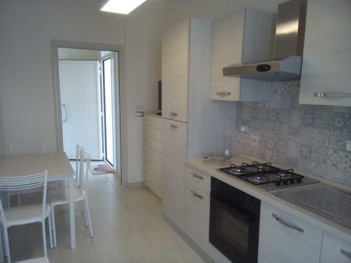 Linda Casa Vacanze Felline ภายนอก รูปภาพ